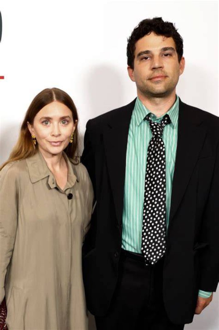 Louis Eisner (Ashley Olsen husband) Age, Wiki, Height, Wife, Girlfriend