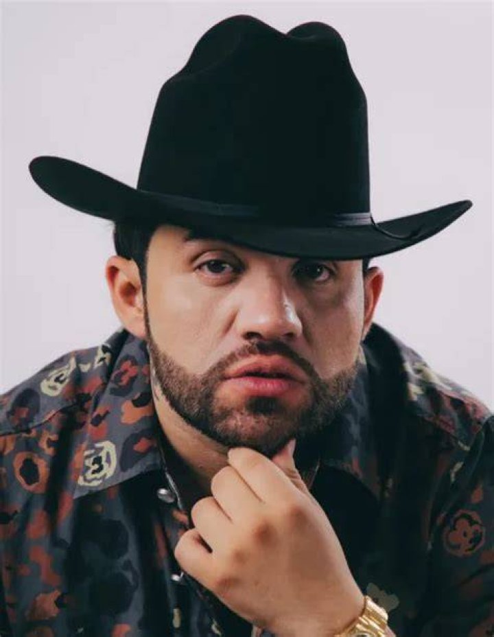 Luis R. Conriquez Biography, Age, Height, Wiki, Net Worth, Wife