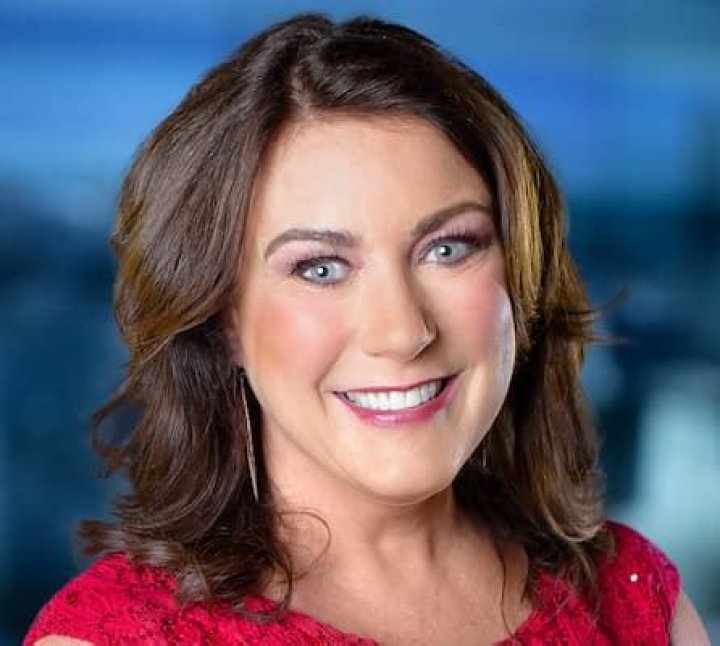 Marcella Raymond WGN, Bio, Age, Height, Married, Salary, Net Worth