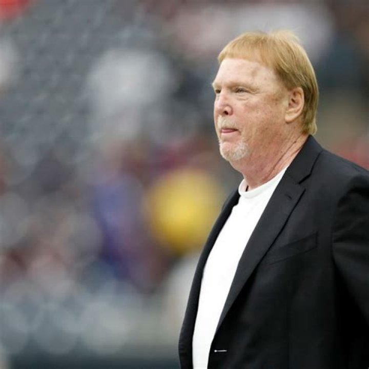 Mark Davis deals 500K to two Vegas charities Kats Entertainment