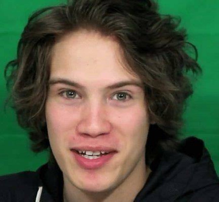 Maxmoefoe Bio, Age, Height, Single, Nationality, Body Measurement
