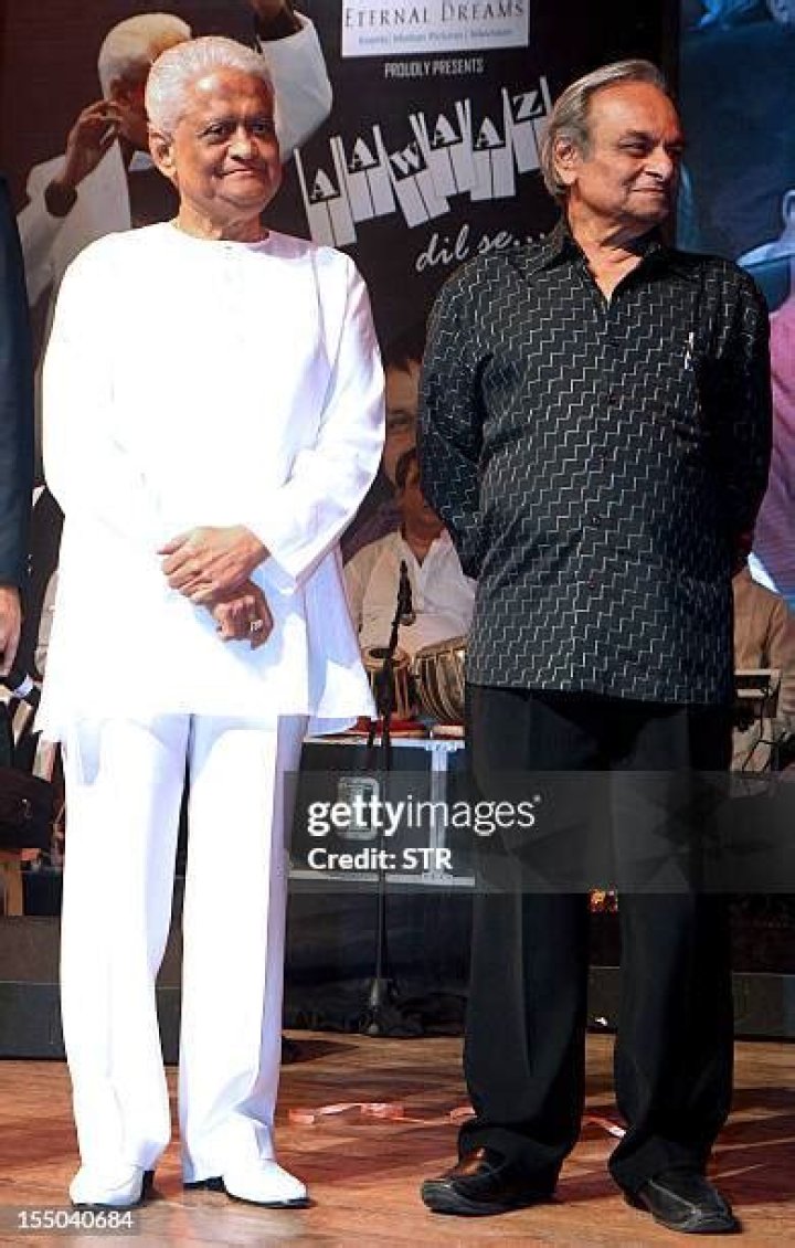 Music Director Pyarelal Sharma with his wife at the launch of radio