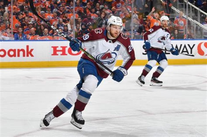 Nathan MacKinnon gets shot at Stanley Cup vs. Lightning