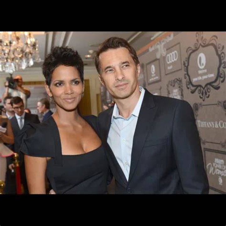 Olivier Martinez Net Worth 2023 Wiki Bio, Married, Dating, Family