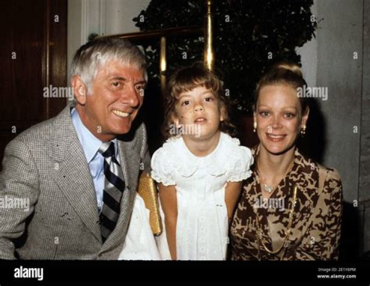 R1342 AARON SPELLING, CANDY SPELLING, TORI SPELLING Credit Ralph