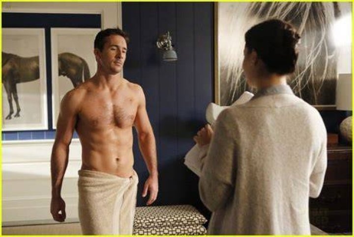 Revenge Alum Barry Sloane Celebrates 4th Wedding Anniversary with Katy