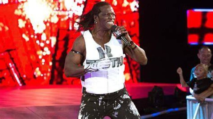 RTRUTH WRESTLING BIO WWE RAW ROSTER