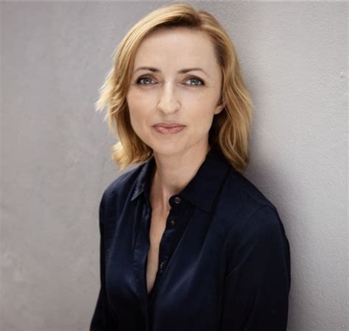 Sarah Aubrey Biography, Height & Life Story Super Stars Bio