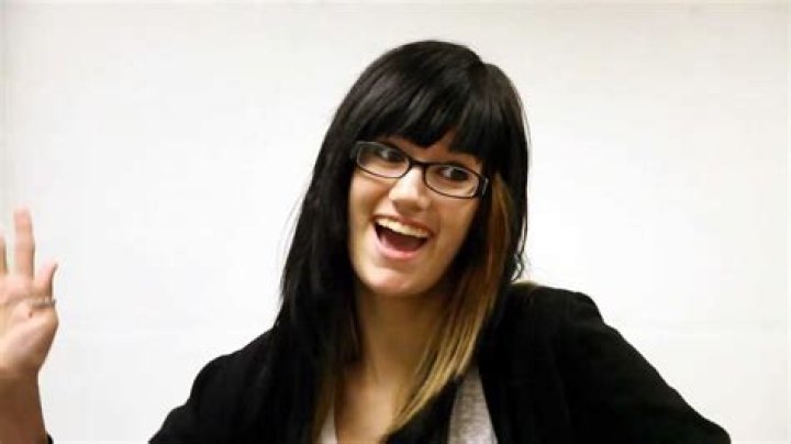 Shannon McSorley Flash Animation Blog Intro Fall 2011 Flash