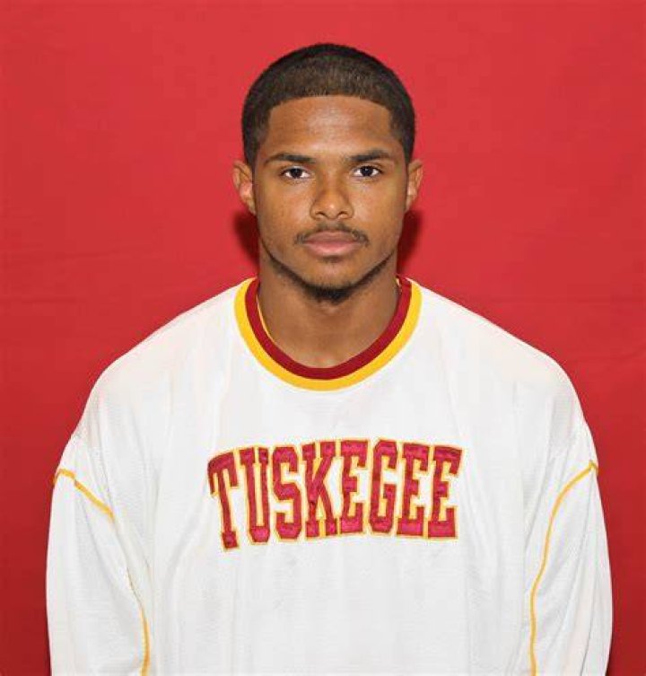 SIAC Player Spotlight Former Baldwin Hills Star Moriah Johnson Shines