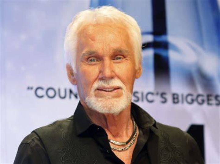 Singer Kenny Rogers dies aged 81 Entertainment Daily