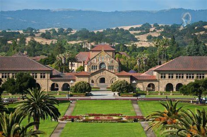 Stanford's Victor Davis Hanson Talks California's Decline and Political