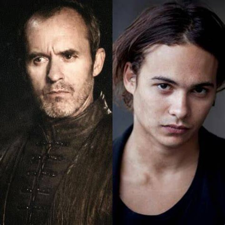 Stephen & Frank Dillane from These Stars Are Related! E! News