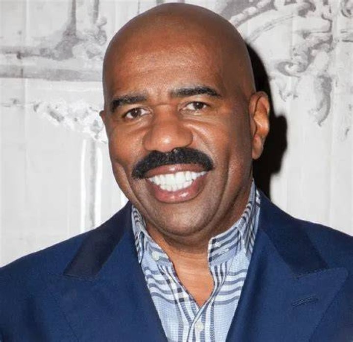 Steve Harvey&rsquo;s Bio, Height, Weight, Measurements, Dating History, Wife