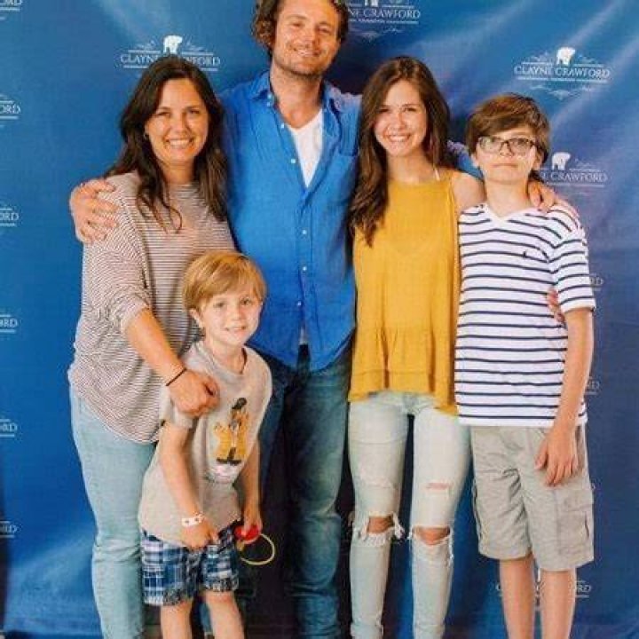 Sunshine Kiki Brown Clayne Crawford's Wife Has 2 Kids From Previous