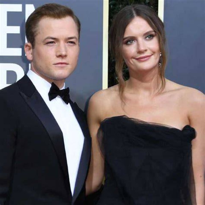 Taron Egerton Bio, Wife, Net Worth, Married, Siblings, Single Marriedline