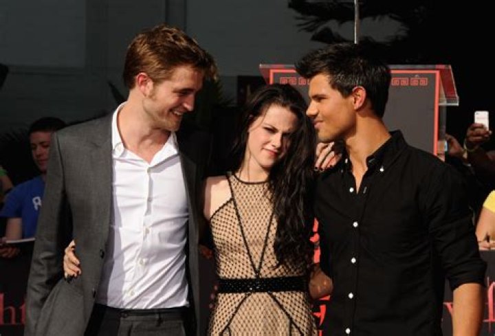 Taylor & Kristen TCA 2011 Kristen Stewart & Taylor Lautner Photo