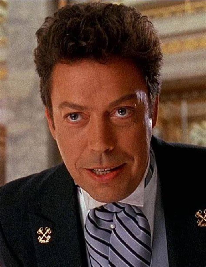 Tim Curry, the new Mr. French, grooms role himself