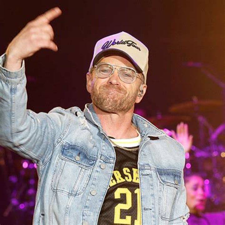 Toby Mac's Wife Amanda Levy McKeehan Age, Nationality, Parents