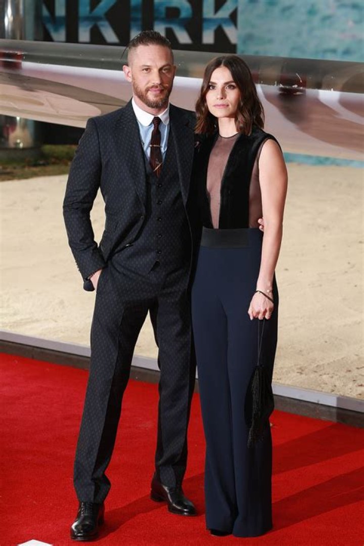 Tom Hardy & Wife Tom hardy, Tom hardy wife, Celebrity entertainment