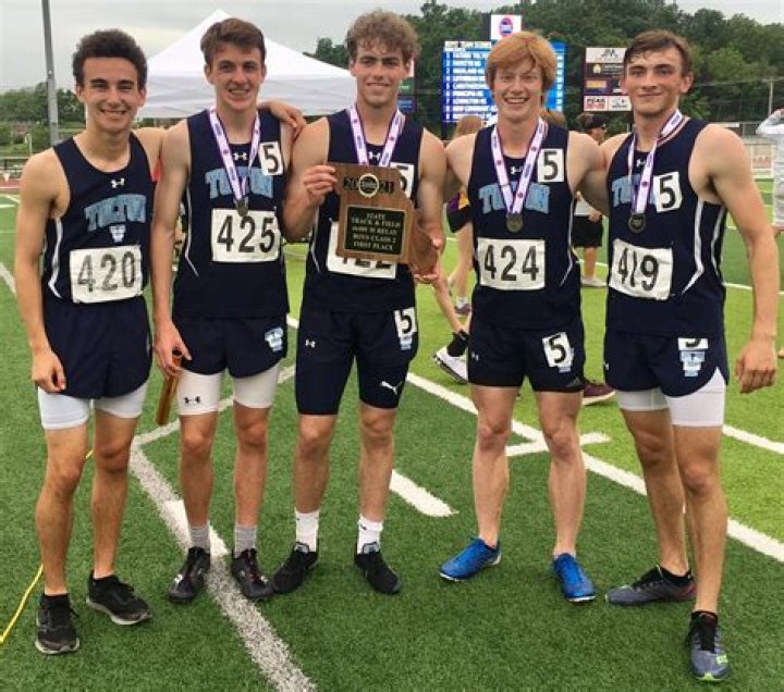 Tony Glavin High School Boys Receive AllState & AllConference Honors