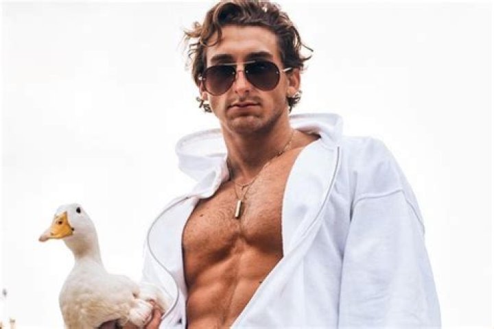 Tooturnttony Net Worth