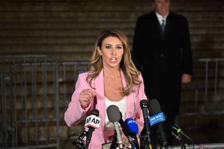 Trump lawyer torched for bragging about being sanctioned nearly 1