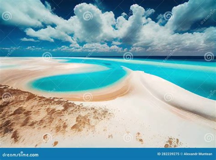 Turquoise water and white sand beaches. Theres no place like Miami
