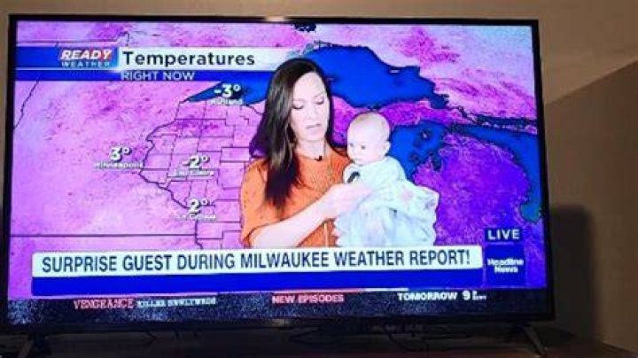TV Meteorologist & Mom of 3 Takes on Toxic BodyShaming Troll