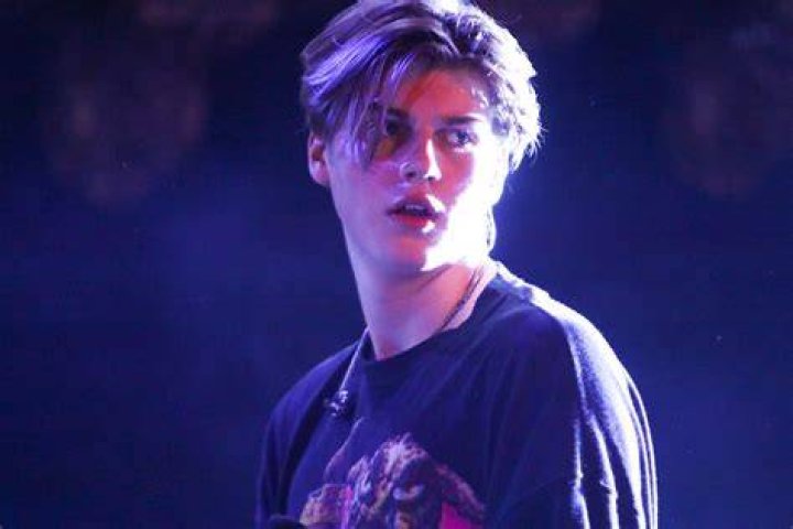 VIDEO INTERVIEW Ruel Talks Personal Growth in Latest EP 'Free Time