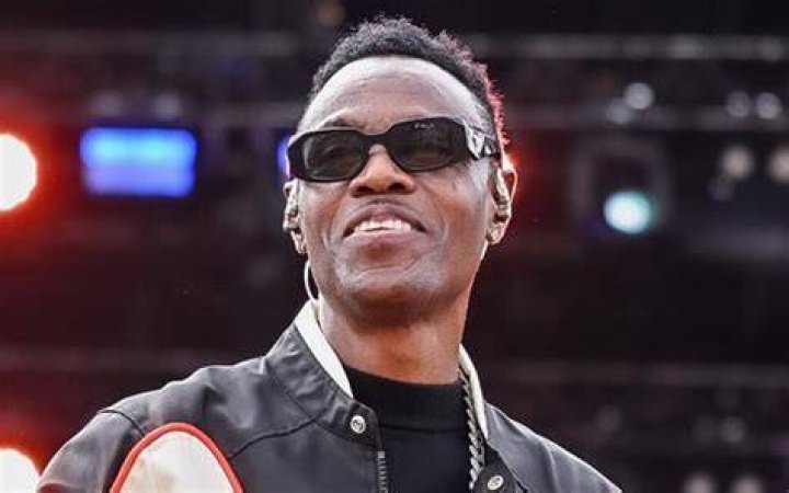 Wayne Wonder T&eacute;l&eacute;charger et &eacute;couter les albums.
