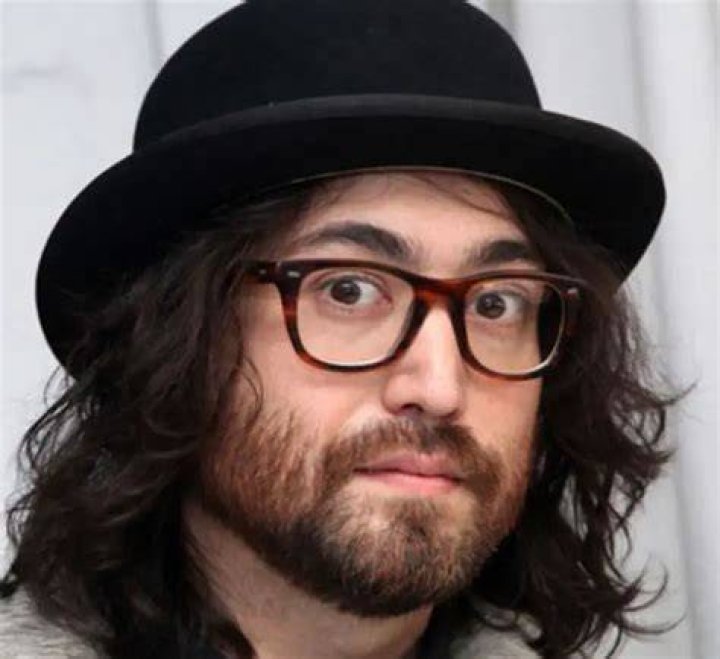 WebBlog | Sean Lennon- Wiki, Height, Wife, Net Worth
