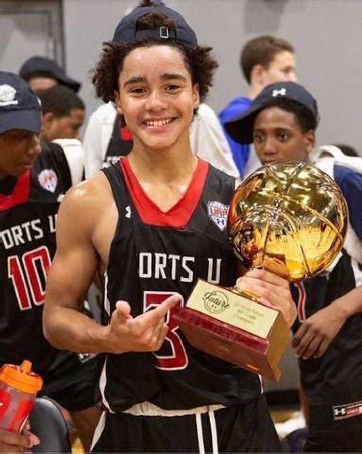 West Orange Teen Elliot Cadeau to Play for Swedish National Basketball