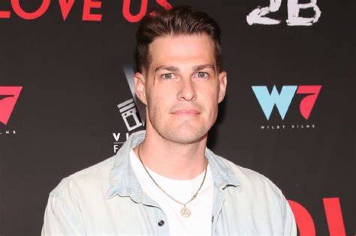 Where is Greg Finley now? Bio Family, Single, Son, Now, Sister, Siblings