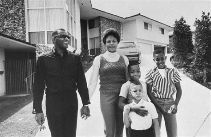 Who Is Della Beatrice Howard Robinson?