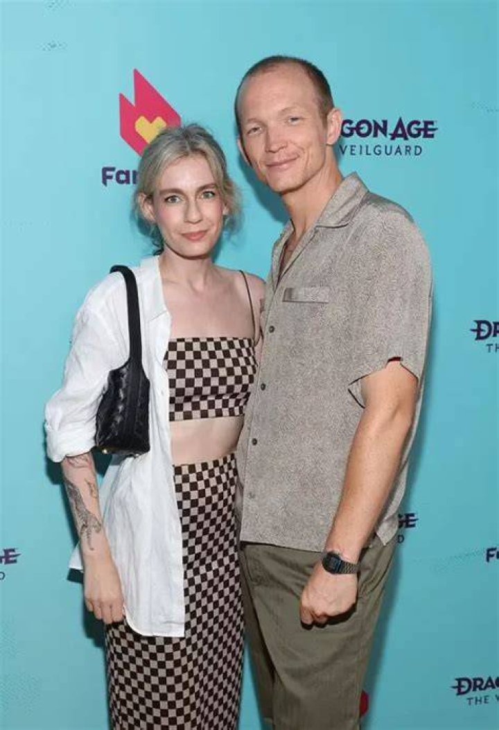 Who is Jefferson White? Age, wife, height, nationality, movies and tv