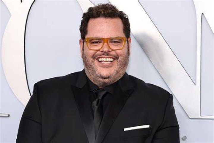 Who Is Josh Gad's Wife, Ida Darvish? POPSUGAR Celebrity Photo 6