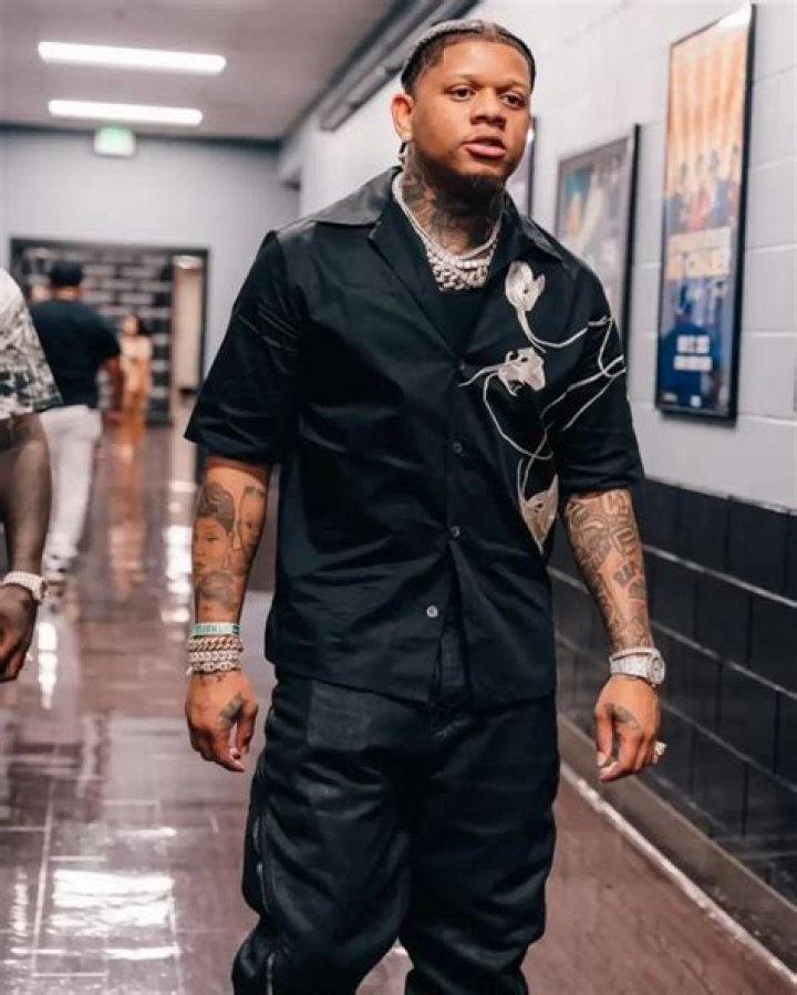 Yella Beezy Net worth, Age Kids, Wife, BioWiki, Weight 2024 The